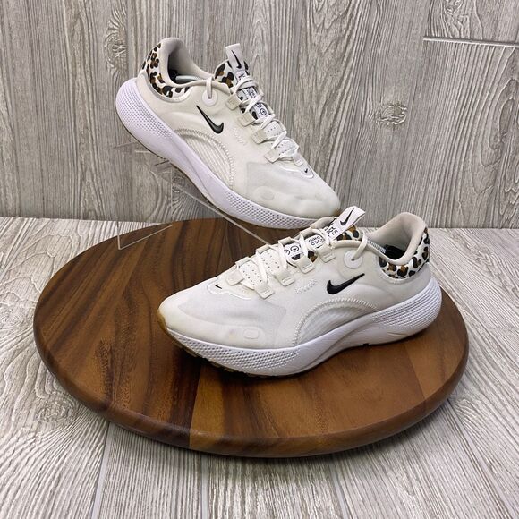 Nike React Escape Running Shoe White Leopard Womens Size 10 Sneakers DM3083-100 - Picture 1 of 11